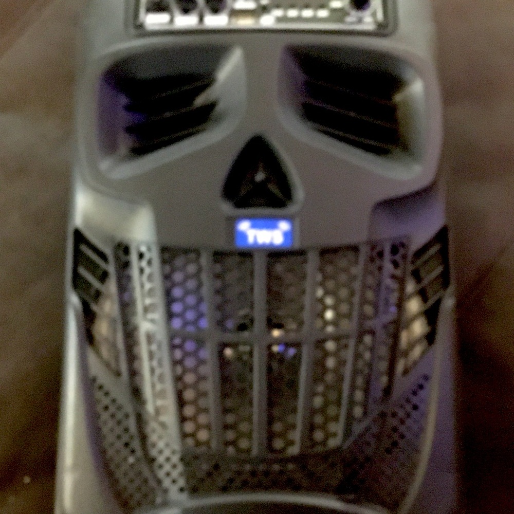 Bluetooth Speaker With Mic